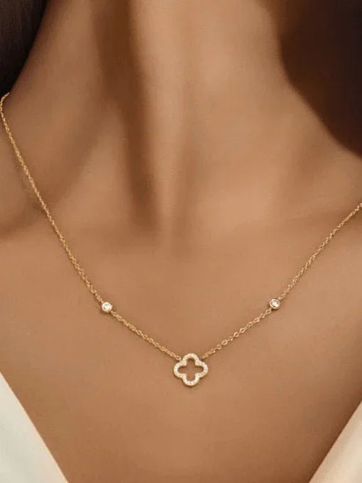 Clover Dainty Necklace - Wearluxe Jewelry