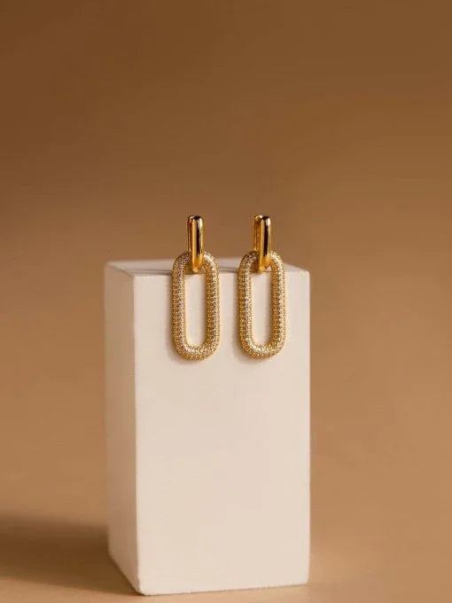 Radiant Gold Accent Horseshoe Earring - Wearluxe Jewelry