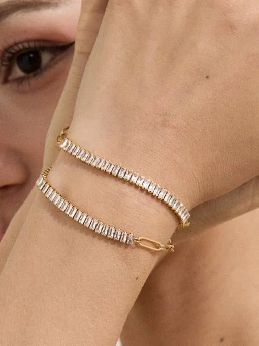 Radiant Gold Toggle Clasp Bracelet with White Inlay - Wearluxe Jewelry