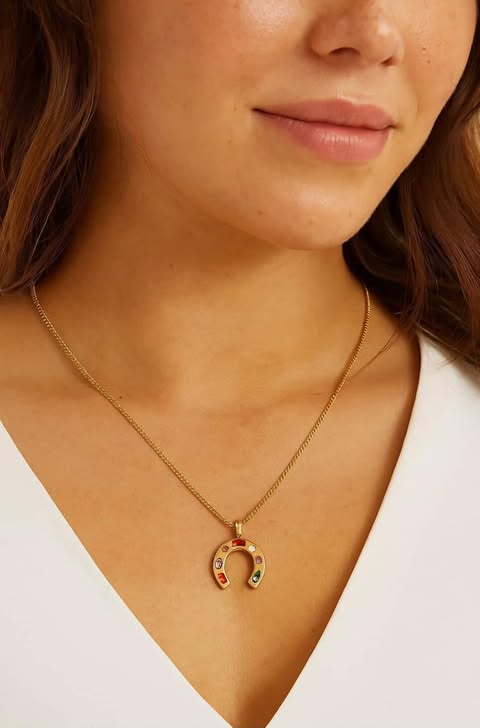 Radiant Gold Vibrant Horseshoe Charm Necklace - Wearluxe Jewelry