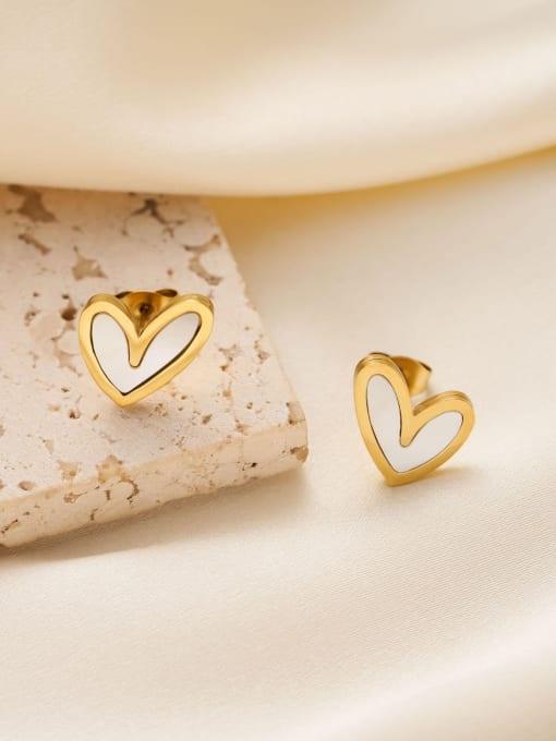 Shell Heart Minimalist Stud Earring - Wearluxe Jewelry